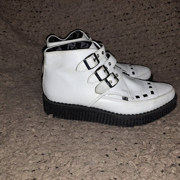 TUK-T.U.K. Creepers-White/Black Faux Leather-3 Buckle Closure Shooties-Sz 8-EX - Picture 5 of 8